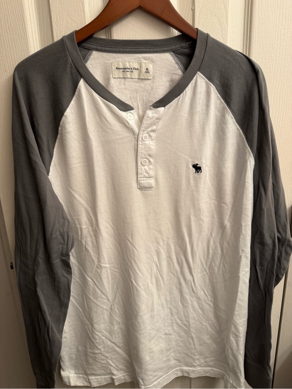 Abercrombie & Fitch White and Charcoal Raglan Henley Long Sleeve